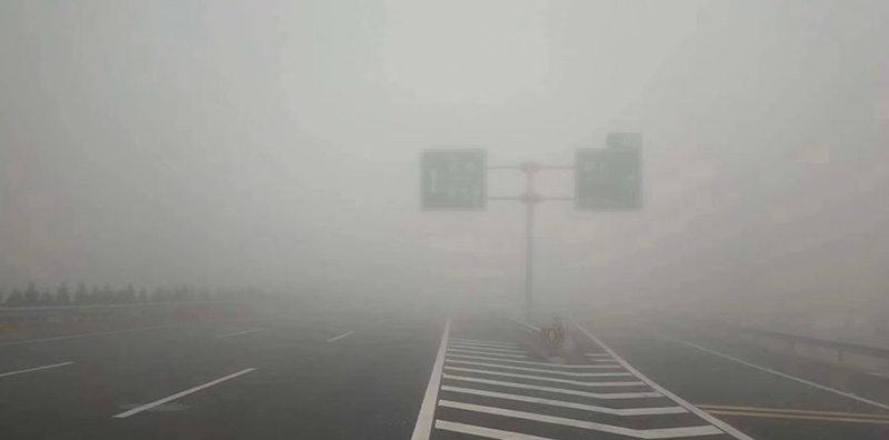 道路交通标志牌.jpg